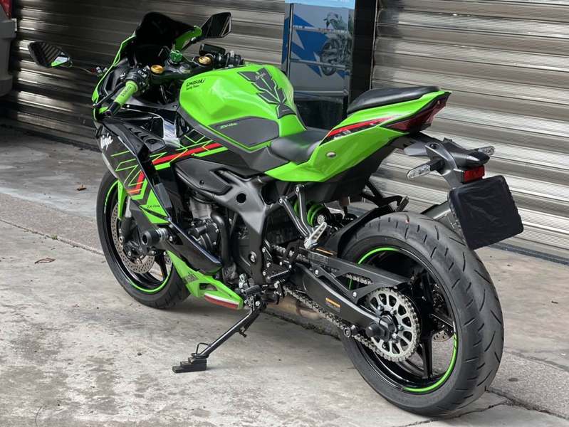 二手川崎ZX-4R