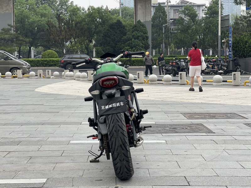 二手贝纳利蓝宝龙 BN302S