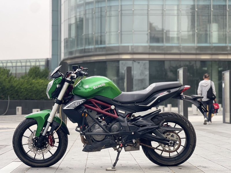 二手贝纳利蓝宝龙 BN302S
