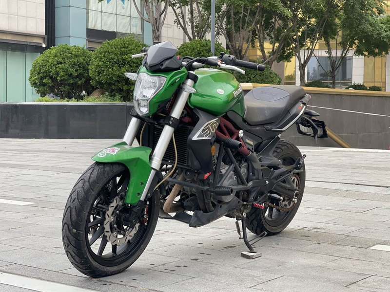 二手贝纳利蓝宝龙 BN302S