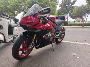 二手张雪机车500RR