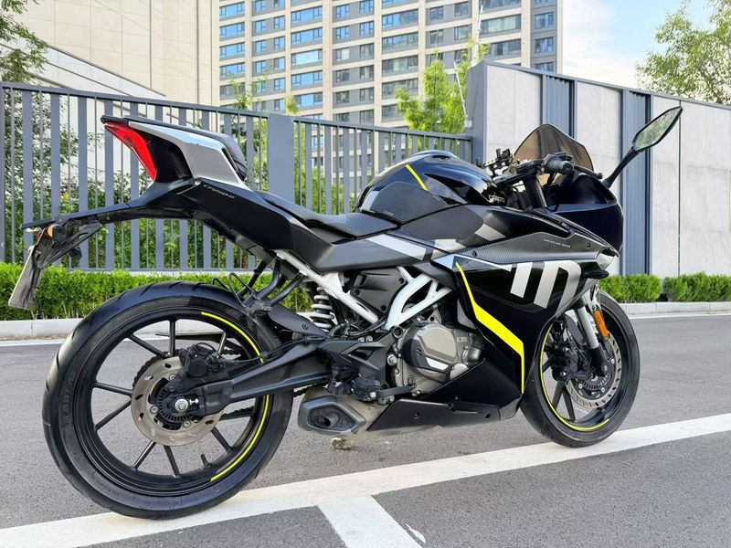 二手春风250SR