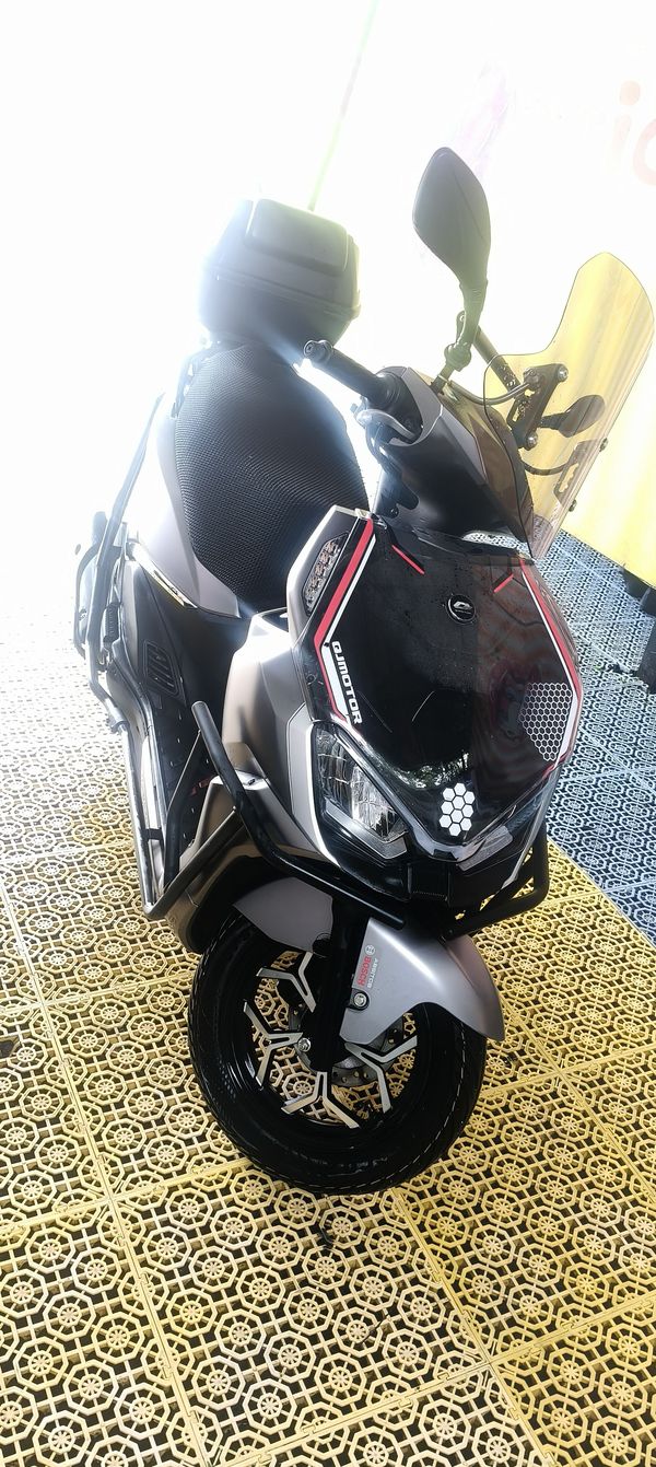 二手QJMOTOR鸿150RS