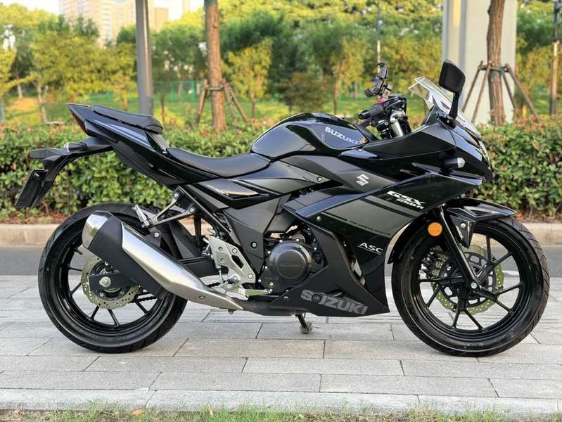 二手豪爵铃木GSX250R