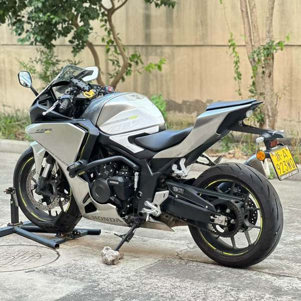 二手本田CBR500R Four