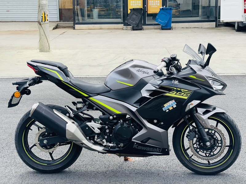 二手川崎Ninja 400