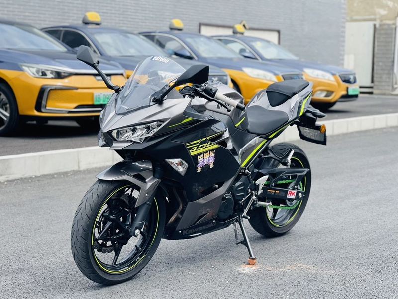 二手川崎Ninja 400