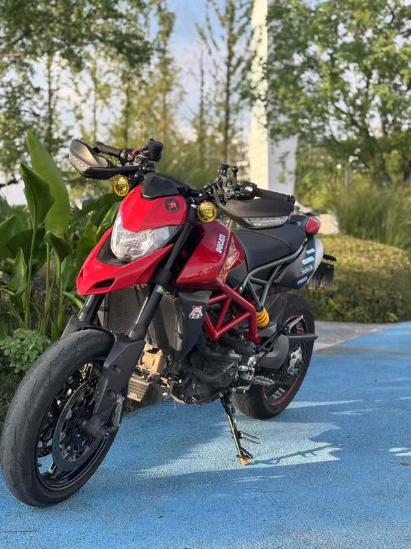 二手杜卡迪Hypermotard 950
