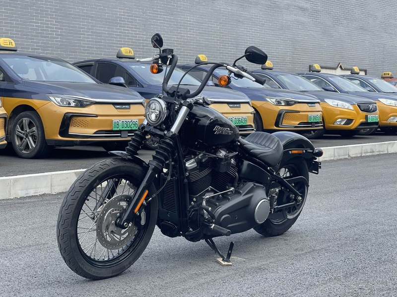 二手哈雷戴维森街霸 Street Bob