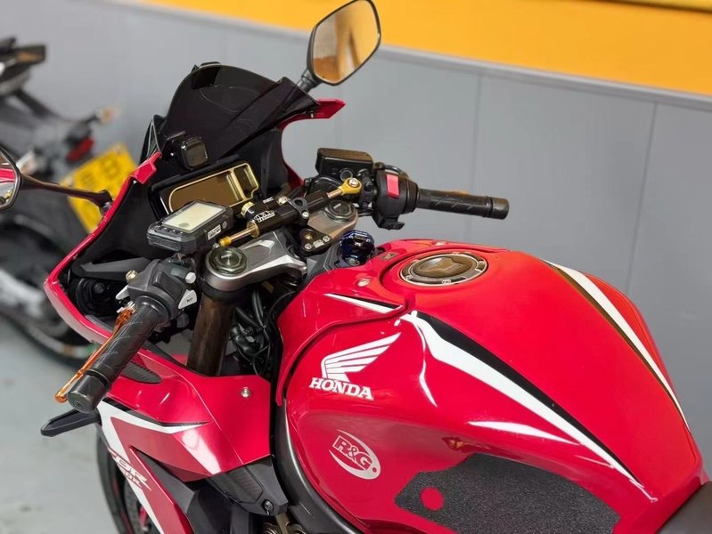 二手本田CBR650R