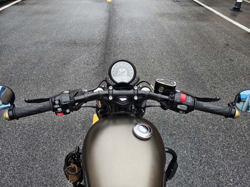 二手凯旋Bonneville Bobber
