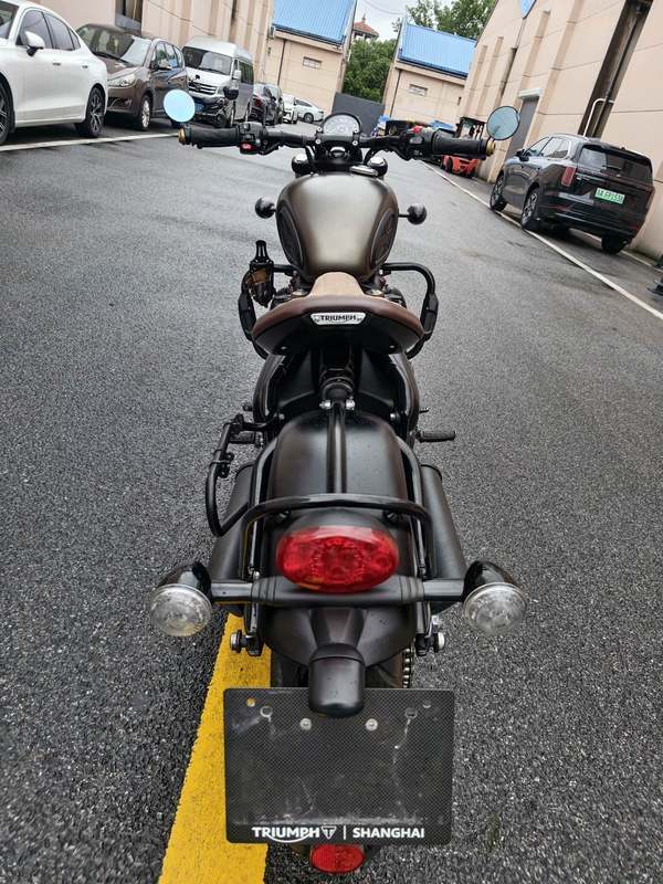 二手凯旋Bonneville Bobber