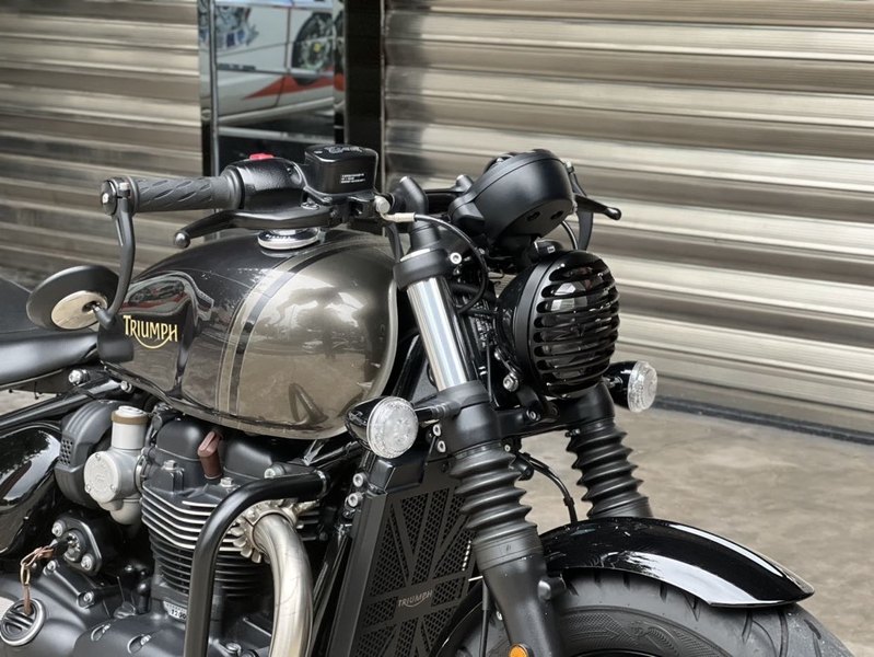 二手凯旋Bonneville Bobber