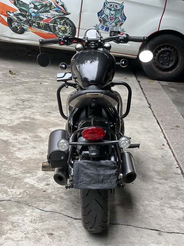 二手凯旋Bonneville Bobber
