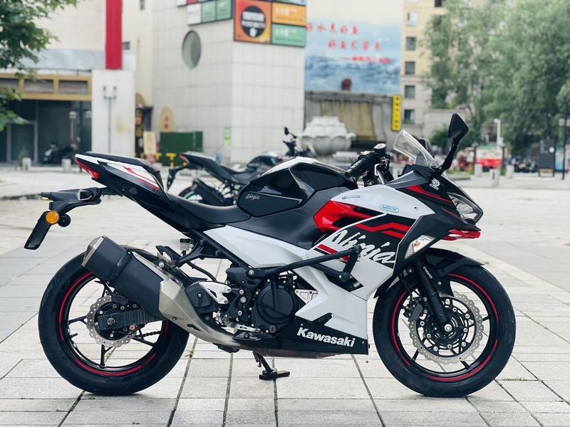 二手川崎Ninja 400