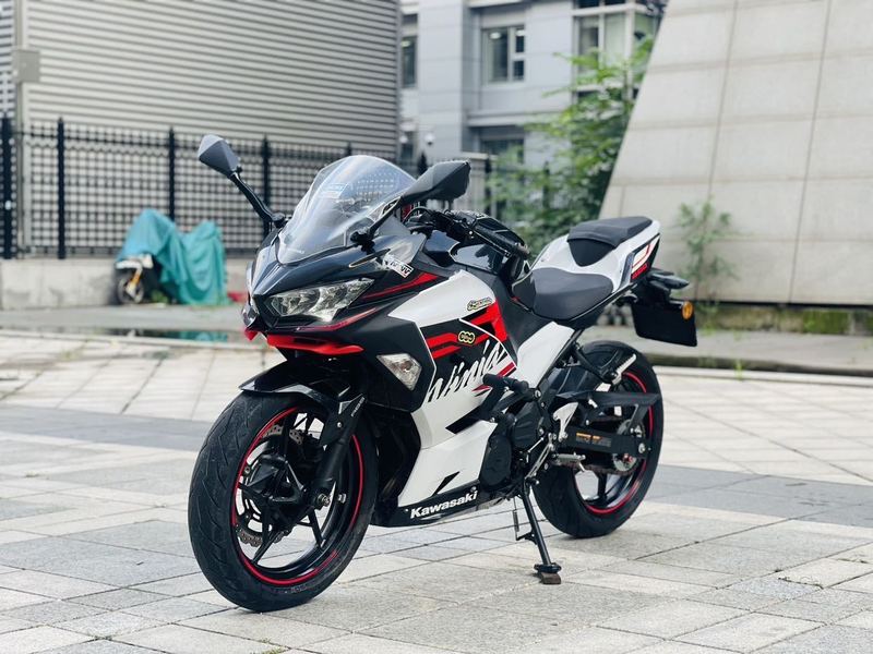 二手川崎Ninja 400
