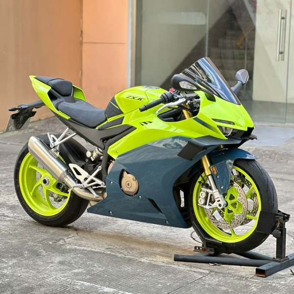 二手张雪机车500RR