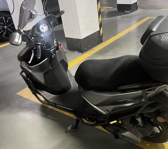 二手QJMOTOR鸿150RS