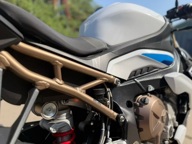 二手宝马S 1000 R
