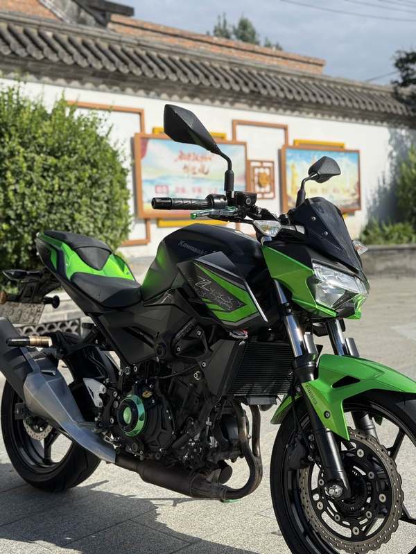 二手川崎Z400