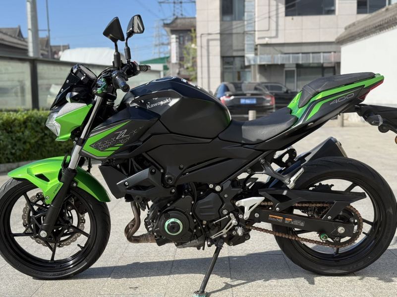 二手川崎Z400