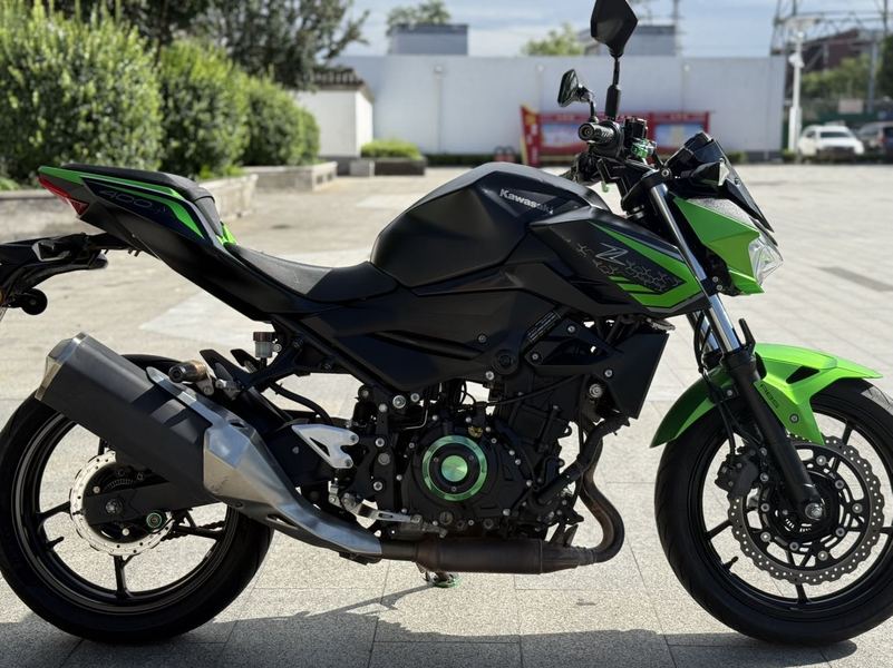 二手川崎Z400