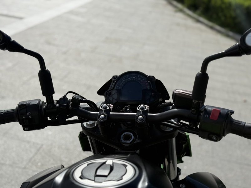 二手川崎Z400