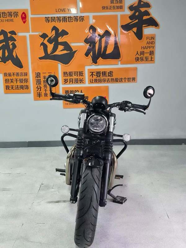 二手凯旋Bonneville Bobber
