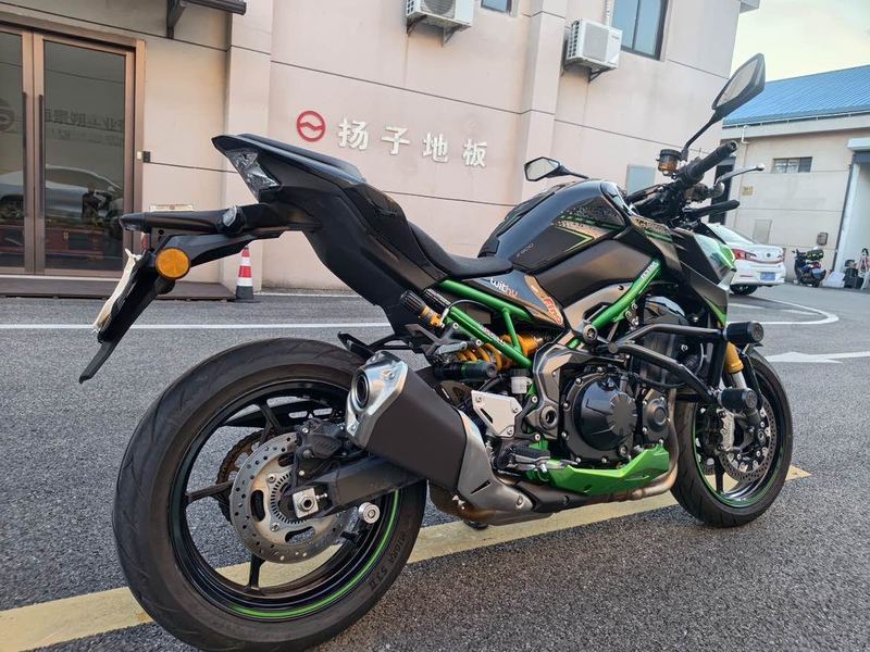 二手川崎Z900