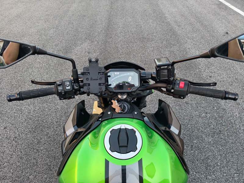 二手川崎Z900