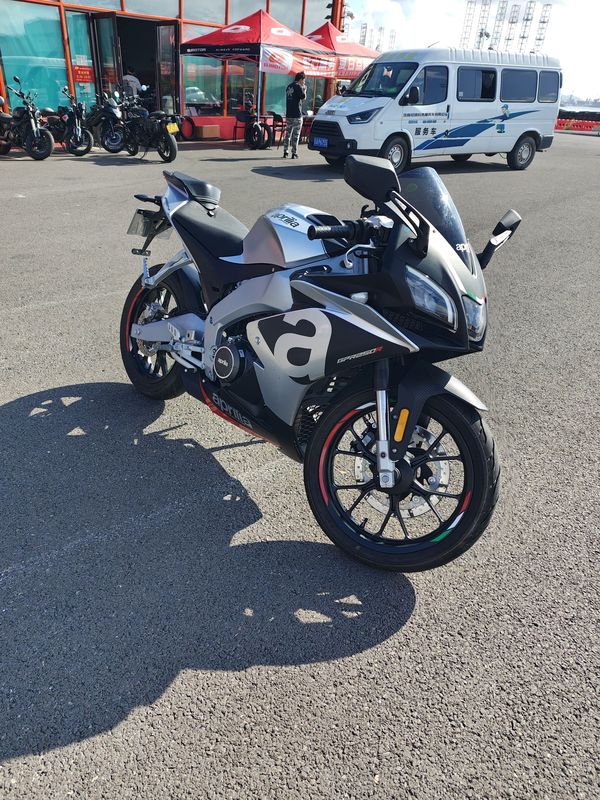 二手宗申阿普利亚GPR250R