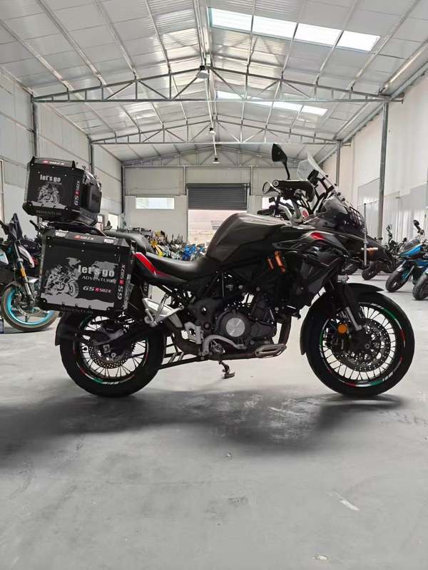 二手贝纳利金鹏 TRK502
