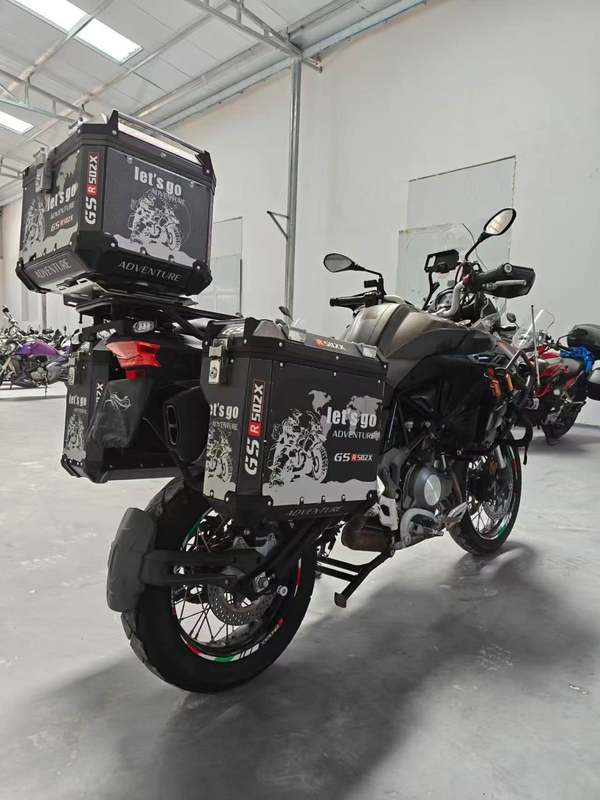 二手贝纳利金鹏 TRK502