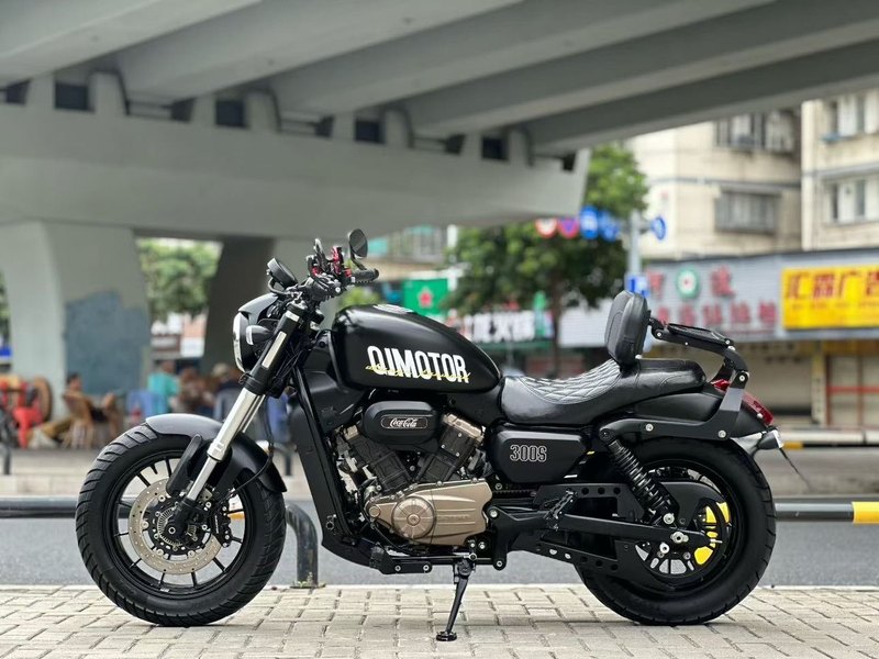 二手QJMOTOR闪300