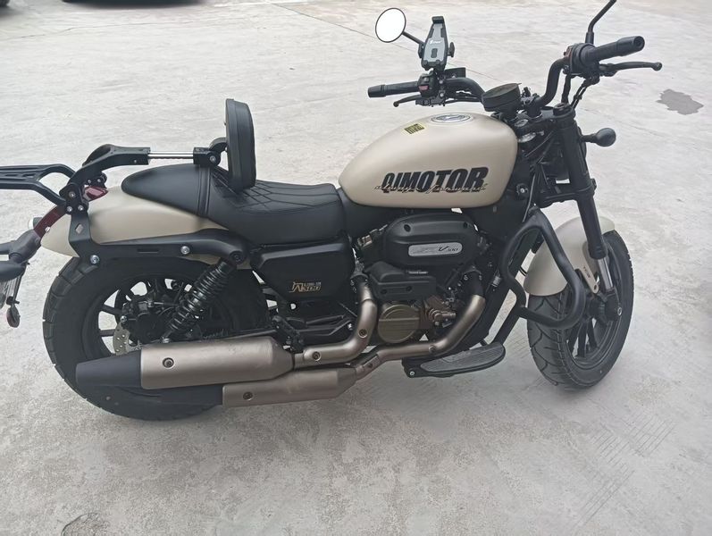 二手QJMOTOR闪300