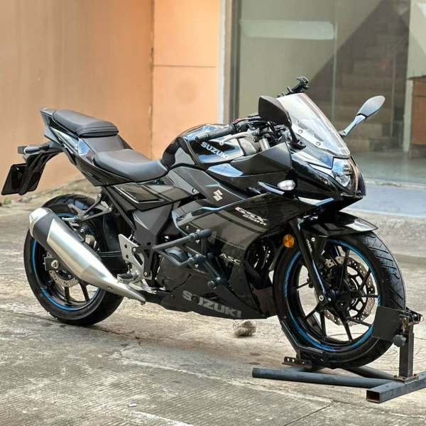 二手豪爵铃木GSX250R