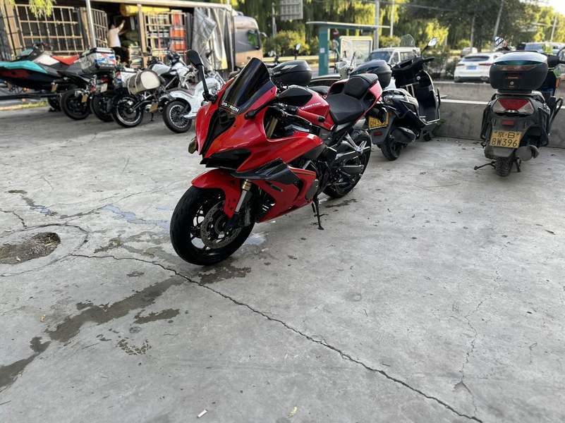 二手QJMOTOR赛800