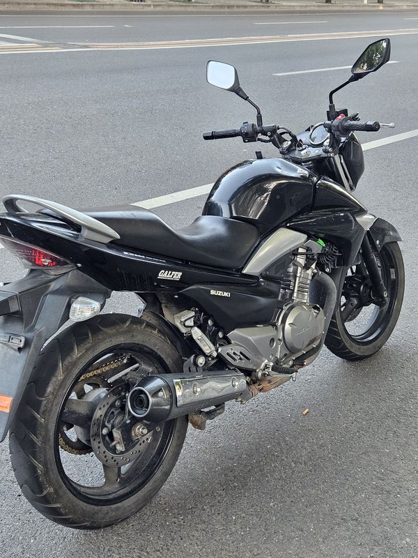 二手豪爵铃木骊驰 GW250