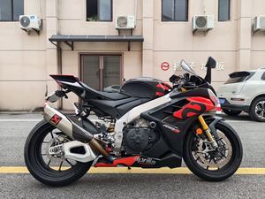 二手阿普利亚RSV4