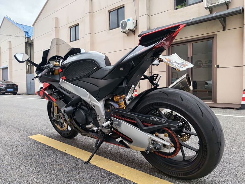 二手阿普利亚RSV4