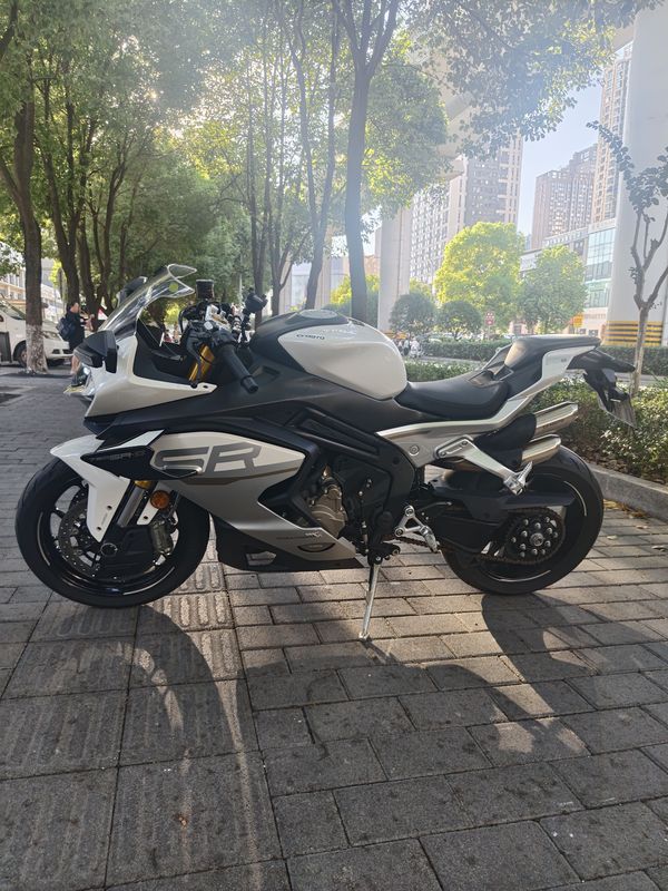 二手春风750SR-S