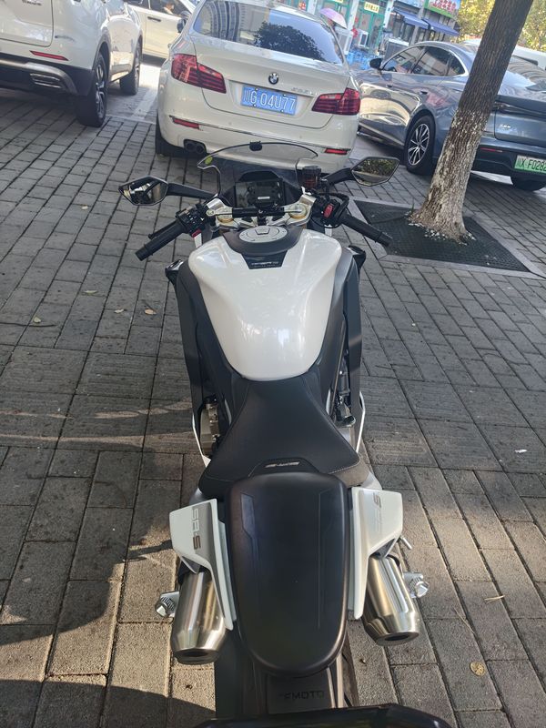 二手春风750SR-S