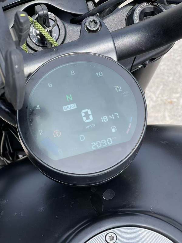 二手QJMOTOR闪300