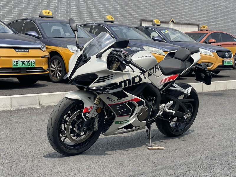 二手QJMOTOR赛800