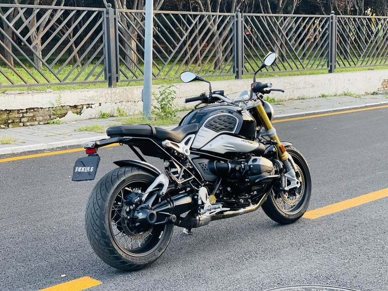 二手宝马R NineT