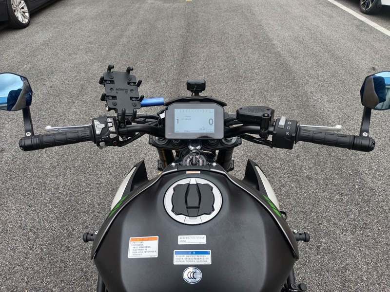 二手川崎Z900