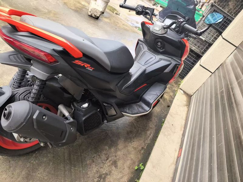 二手阿普利亚SR GT 200