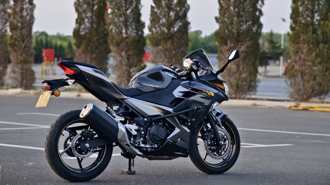 二手川崎Ninja 400
