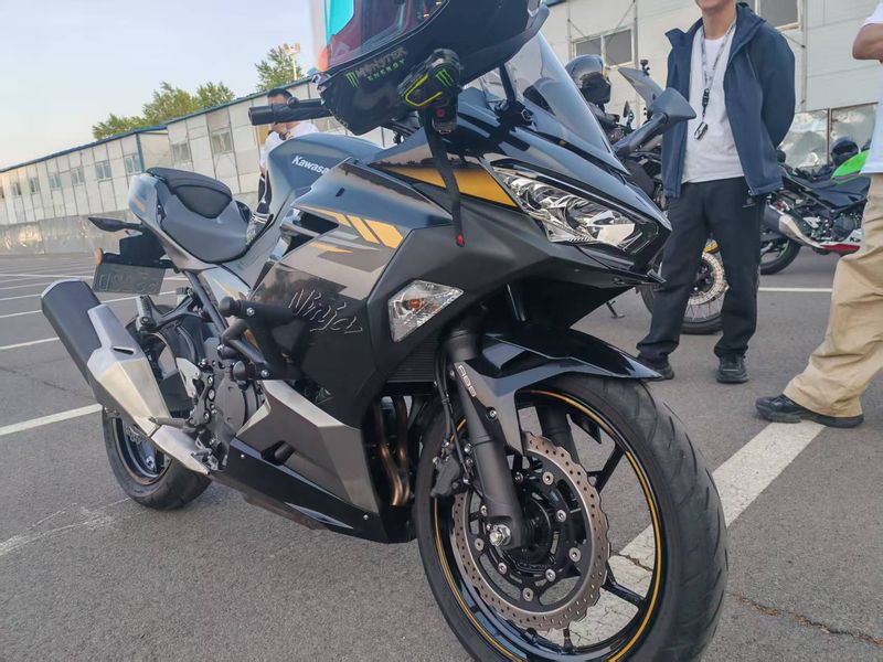 二手川崎Ninja 400