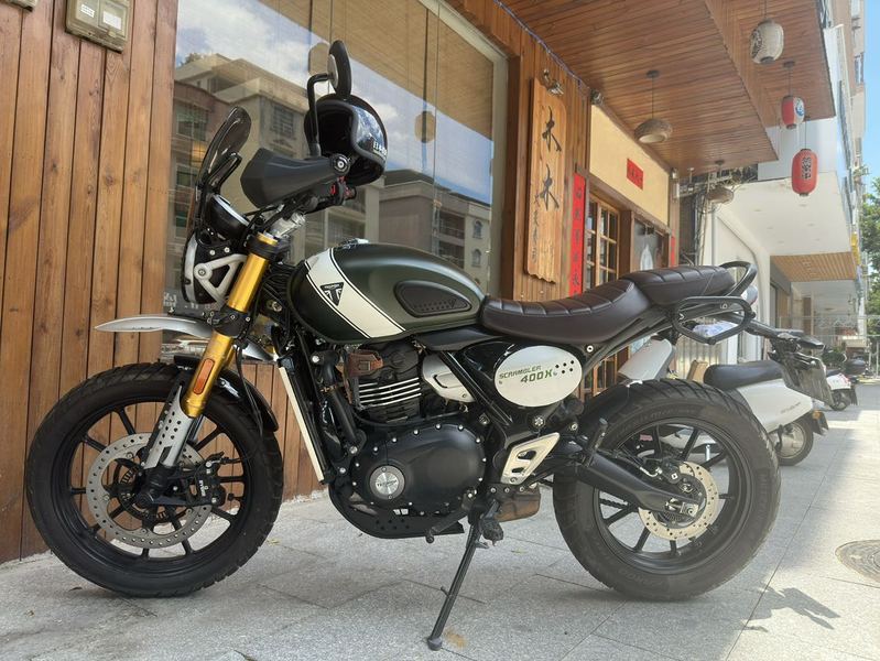 二手凯旋Scrambler 400 X
